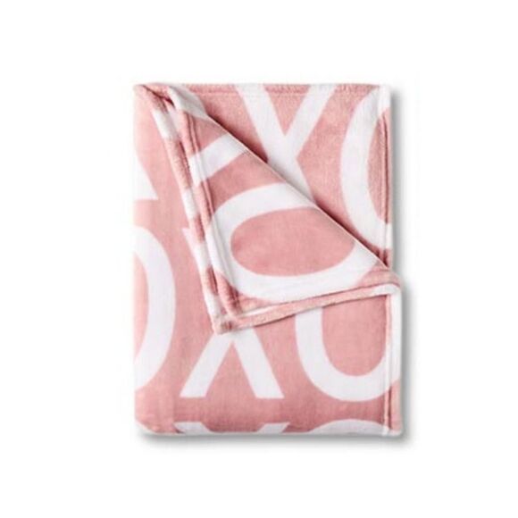 New! Huntington Home Valentine's Plush Throw XOXO - Picture 2 of 2